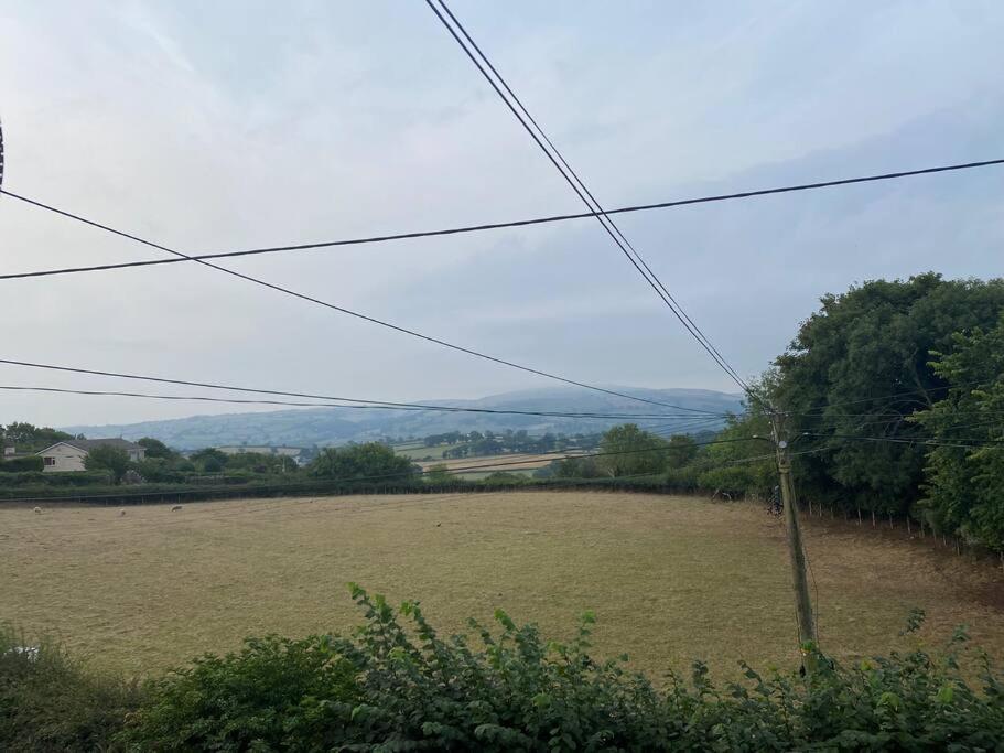 Quarryman'S Holiday Let Llysfaen 外观 照片